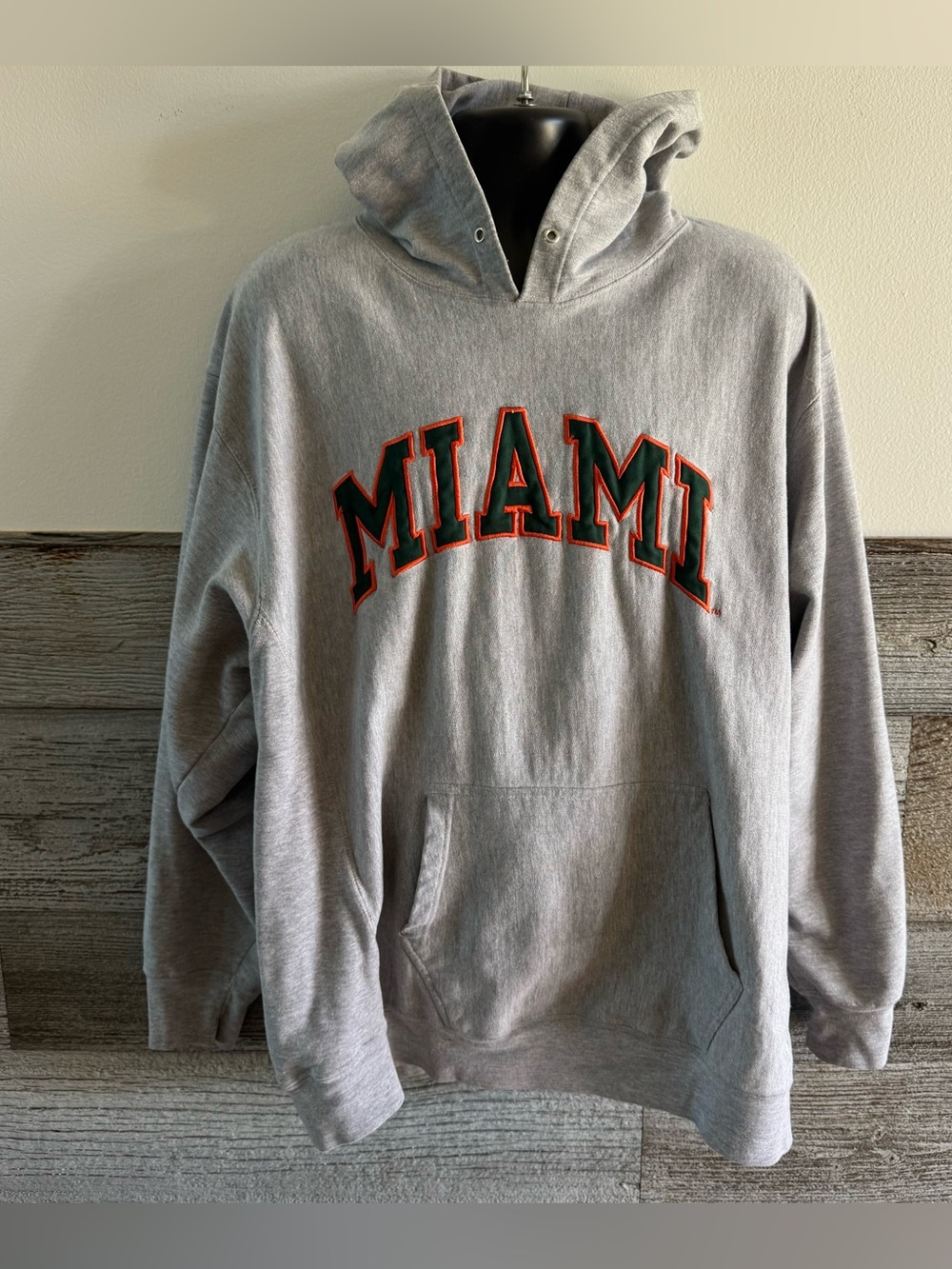 Steve & Barry’s University of Miami Hurricane Hoodie Sweatshirt Spellout XL (M1)
